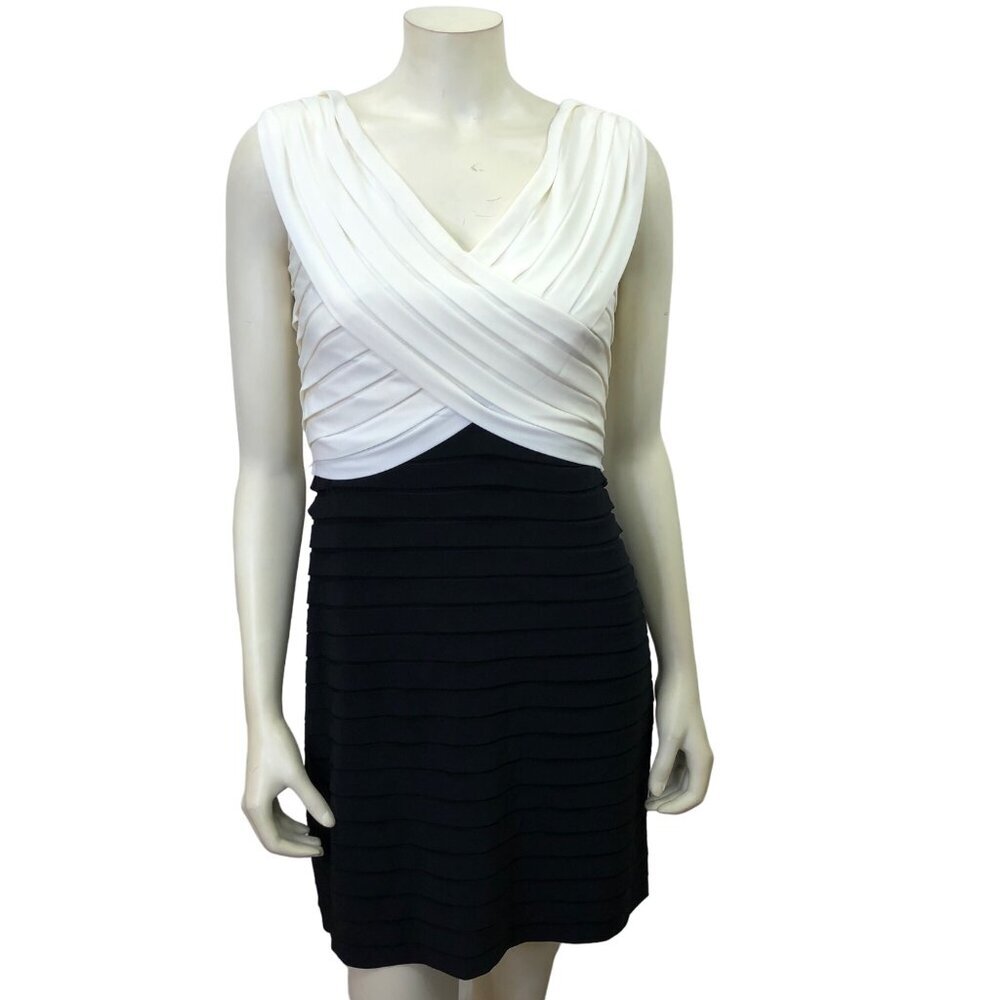 JESSICA HOWARD PETITE V NECK SLEEVELESS DRESS size 10